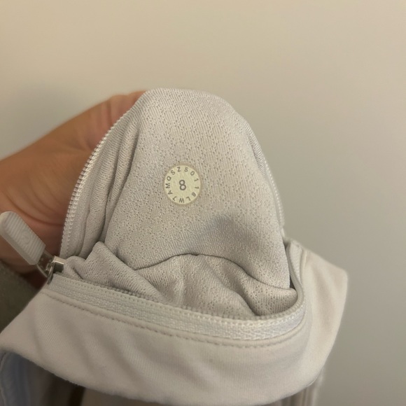 LuluLemon 3” Shorts Size 8 - Picture 7 of 7